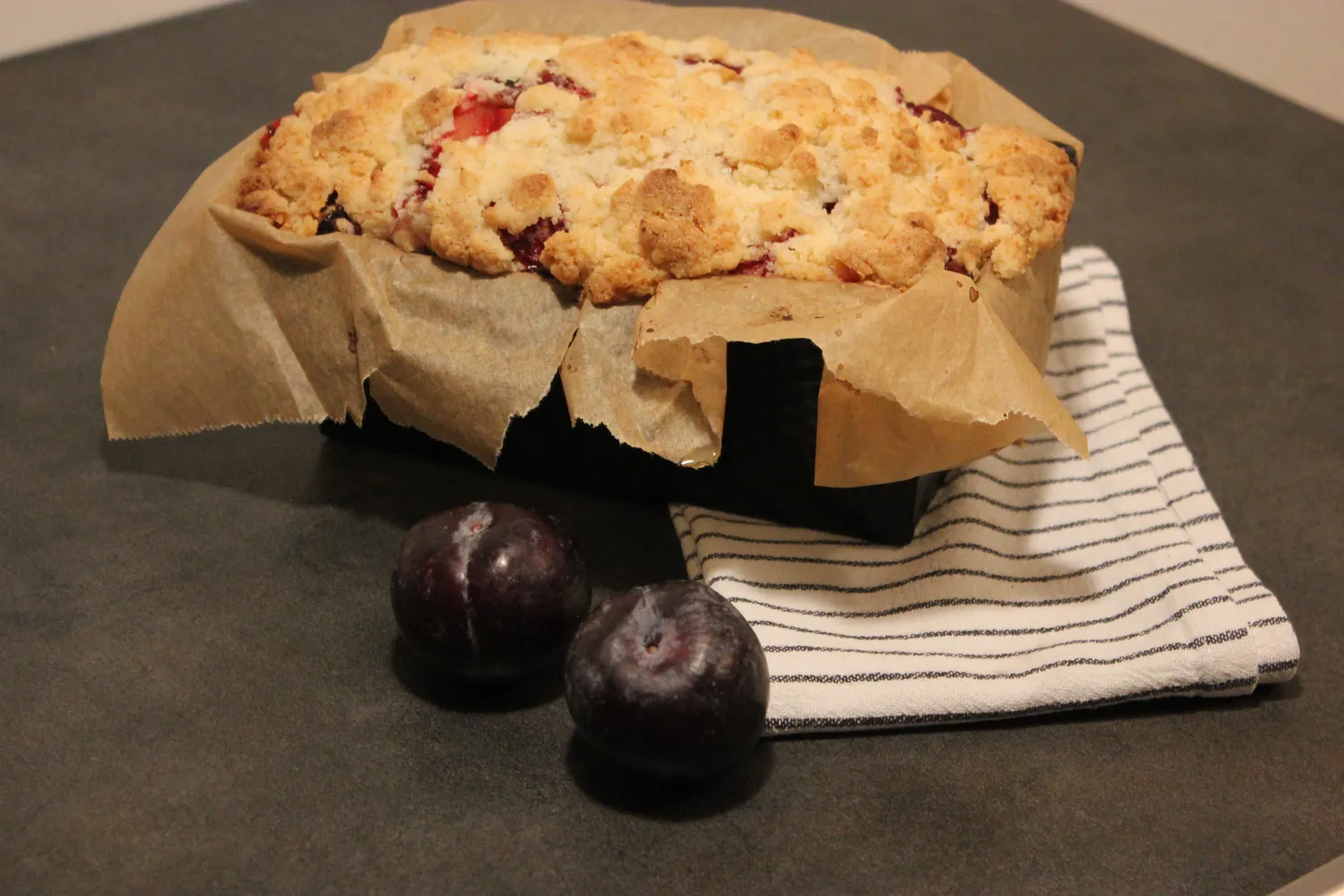 Pflaumen-Mohn Streuselkuchen